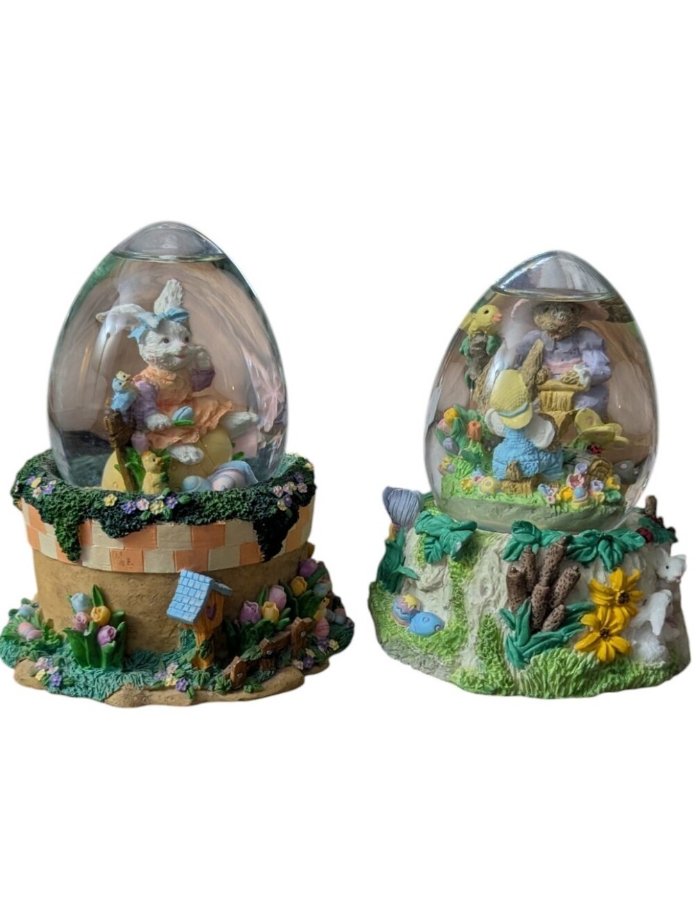 Easter Snowglobes Set of 2 Vintage 1990s from Mercuries USA